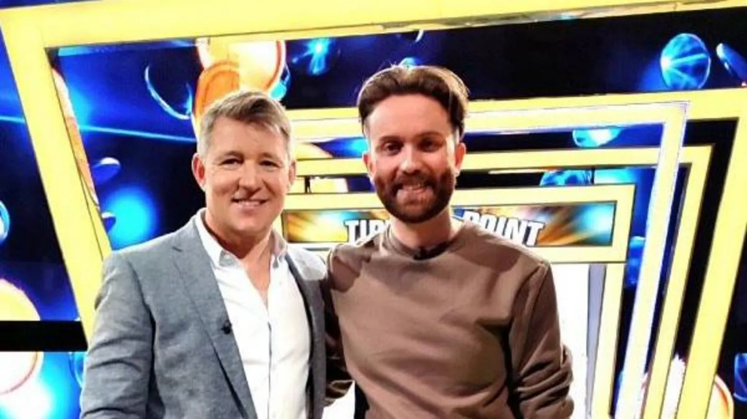 美国试管婴儿与泰国辅助生殖视角下的生命奇迹：一档游戏节目的奖金如何为一个家庭带来三胞胎