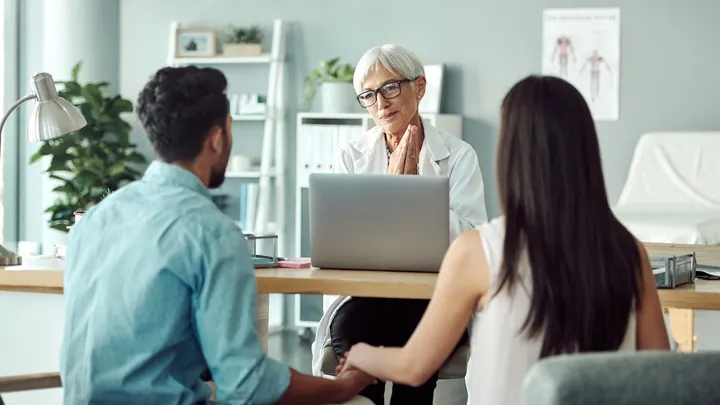 美国试管婴儿与泰国辅助生殖的潜在推力：男性生育力下降背后的全球健康警报